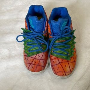 Nike pineapple house sneakers